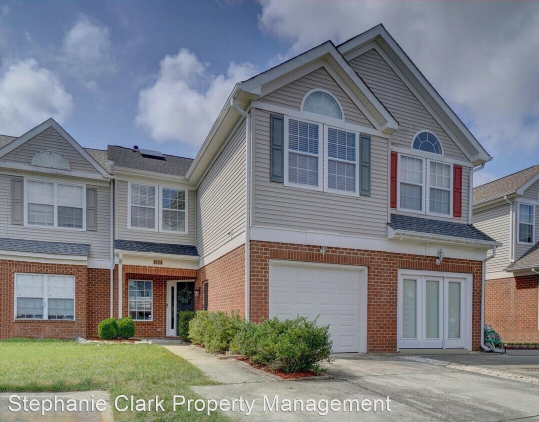 Primary Photo - 3 br, 2.5 bath House - 2437 Dillingham Road