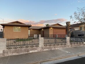 Building Photo - 401 Tiger Lily Way