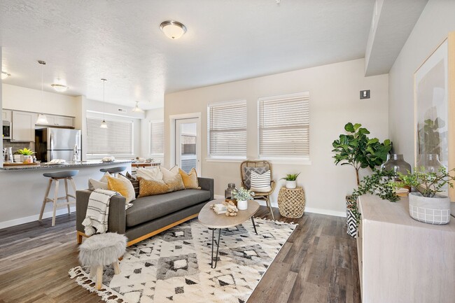 Interior Photo - Brownstone Flats Apartments