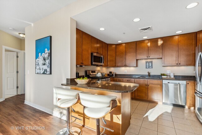 Foto del edificio - 977 Harris Rd