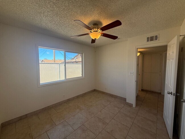 Foto del edificio - 3849 N Roosevelt St