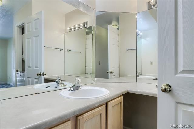 Foto del edificio - 9212 E Arbor Cir