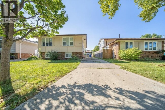 Building Photo - 9633 Avery Ln