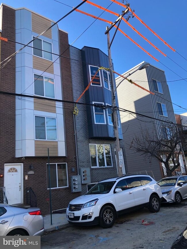 Building Photo - 1526 W Stiles St