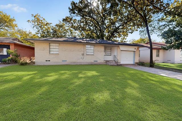 Building Photo - 1530 Buena Vista St