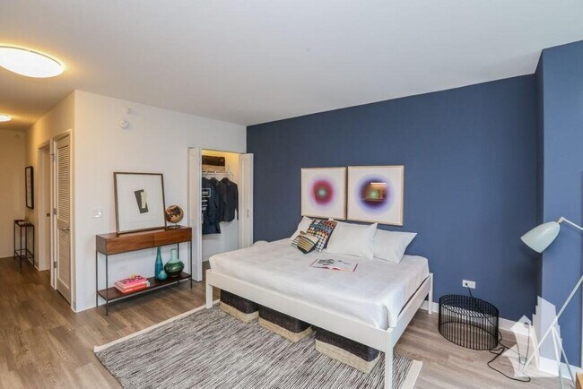 Foto del edificio - 613 N Wells St