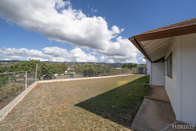 Foto del edificio - $5,195 / 4BR – 2007 ft² – Newly Renovated 4BR Home on Mahie St (Foster Village)