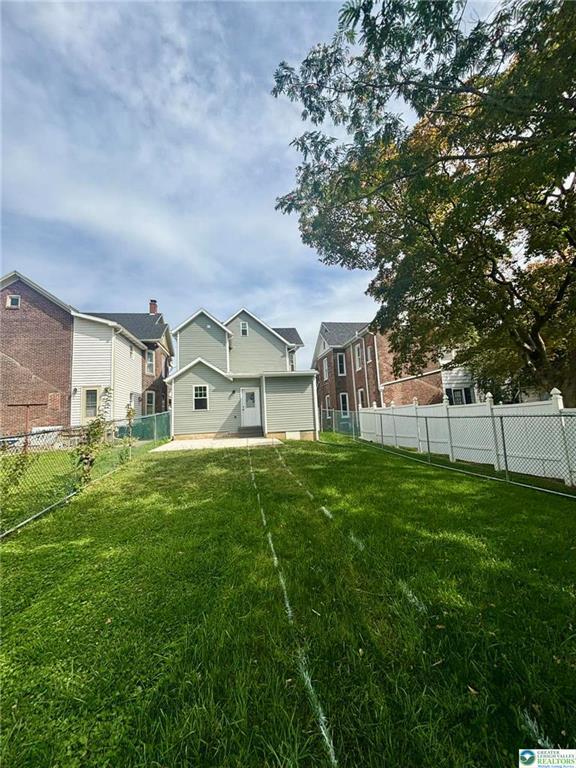 Foto del edificio - 230 S Broad St