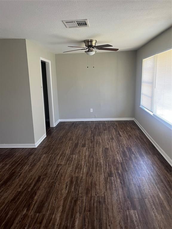 Foto del edificio - 5222 Cosby St