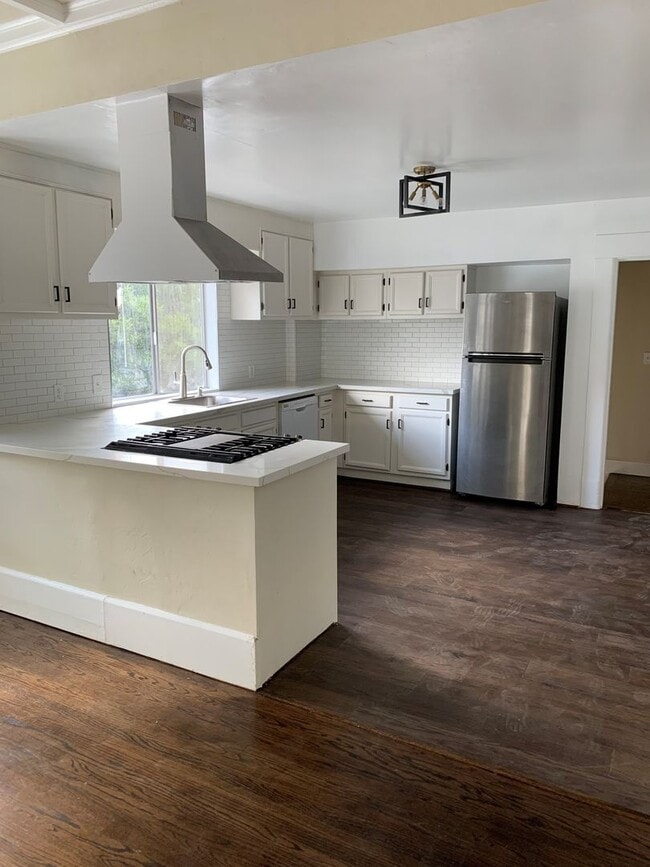 Building Photo - Vallejo's Heritage District