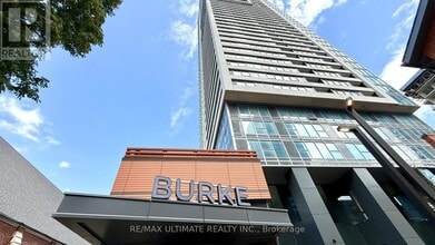 Building Photo - 609 Sherbourne St