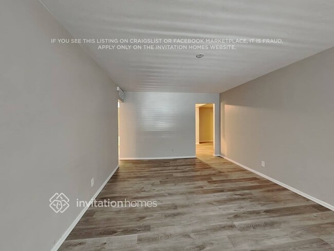 Foto del edificio - 813 E Alice Ave
