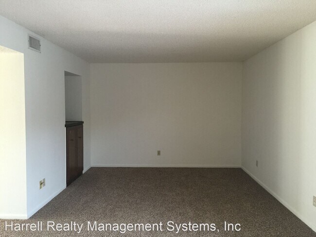 Building Photo - 3 br, 2.5 bath House - 812 Melrose