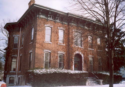 Primary Photo - 70 South St