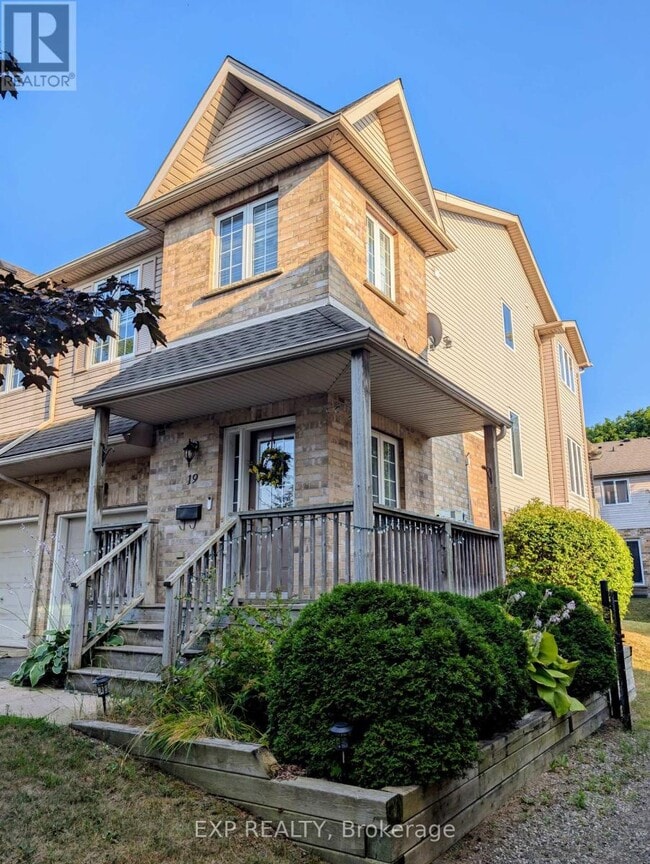 Building Photo - 169-169 Bismark Dr
