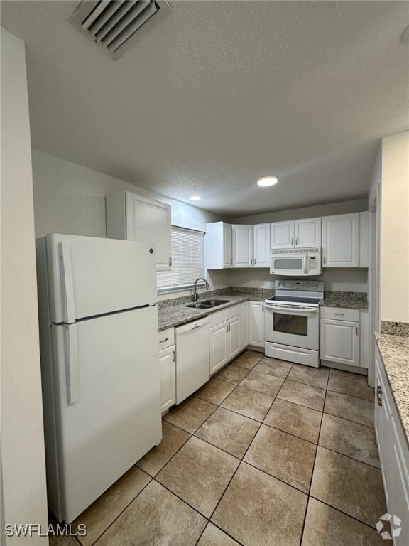 Building Photo - 4826 Marine Dr