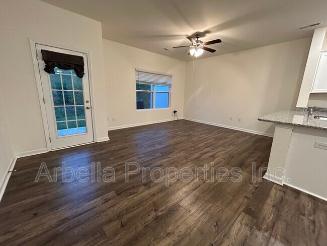 Building Photo - 1077 Hammett Rd