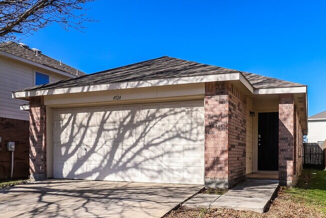 Foto del edificio - 4524 Waterford Dr
