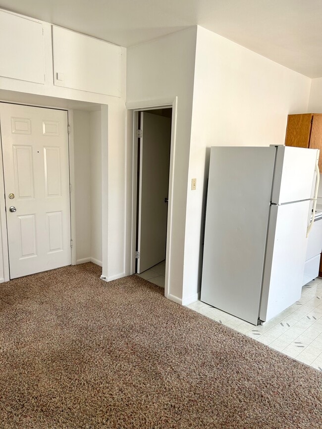 Front Door-Bathroom door - 454 S 500 E