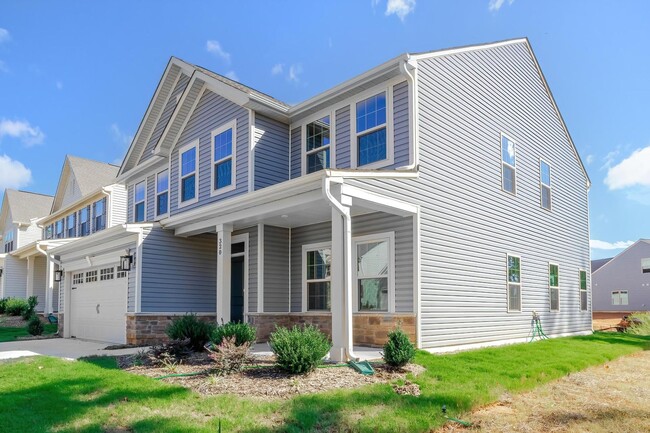 Building Photo - 5 Bedroom Home in Youngsville, right off o...
