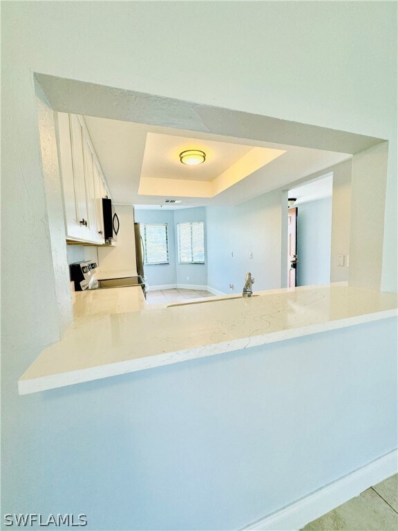Building Photo - 4987 Pepper Cir