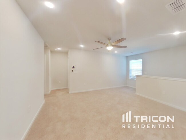 Foto del edificio - 14918 Macadamia Ln