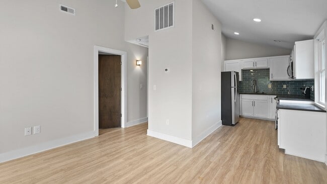 Building Photo - 1505 Andy St