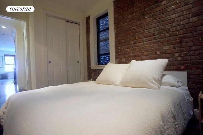 Foto del edificio - 254 W 15th St