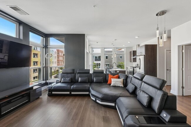 Foto del edificio - 6640 Mooney St