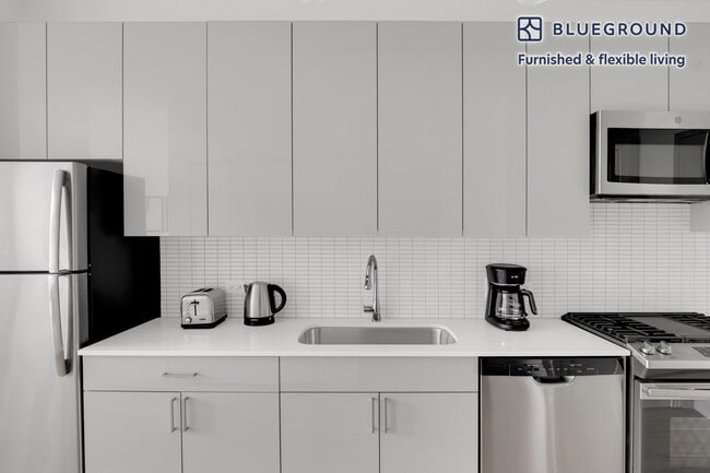 Foto del edificio - 808 W Van Buren St