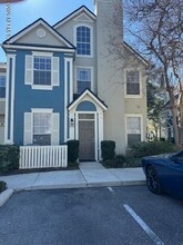 Building Photo - 13703 Richmond Park Dr N