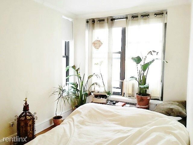Building Photo - Studio, 1 bath  - 125 E 24th St
