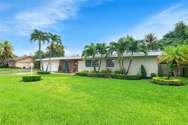 Building Photo - 15285 SW 84th Ave