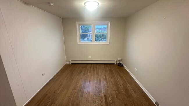 Foto del edificio - 2802 N Rutherford Ave