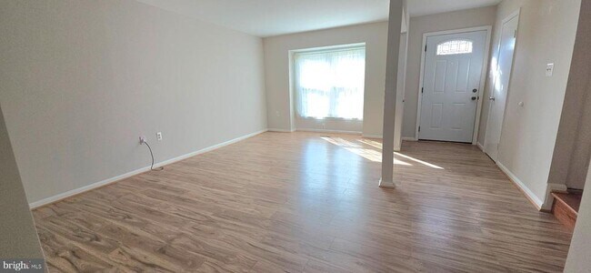 Foto del edificio - 5510 La Cross Ct