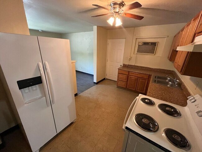 Foto del edificio - 413 N Hawthorne St