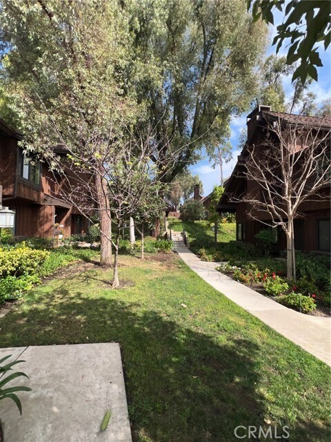 Foto del edificio - 1547 Dalmatia Dr