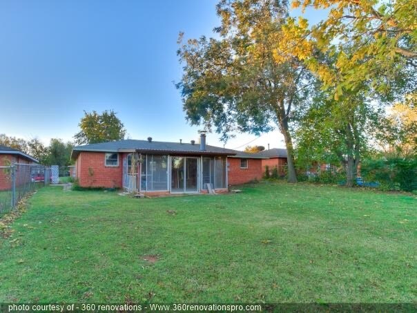 Building Photo - 837 E Steed Dr
