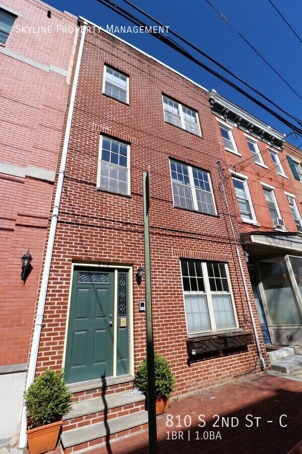 Building Photo - 810 S 2nd St