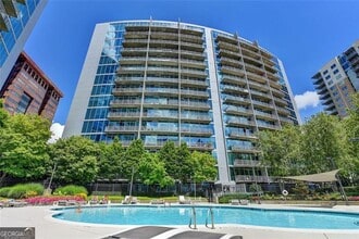 Building Photo - 44 Peachtree Pl NE
