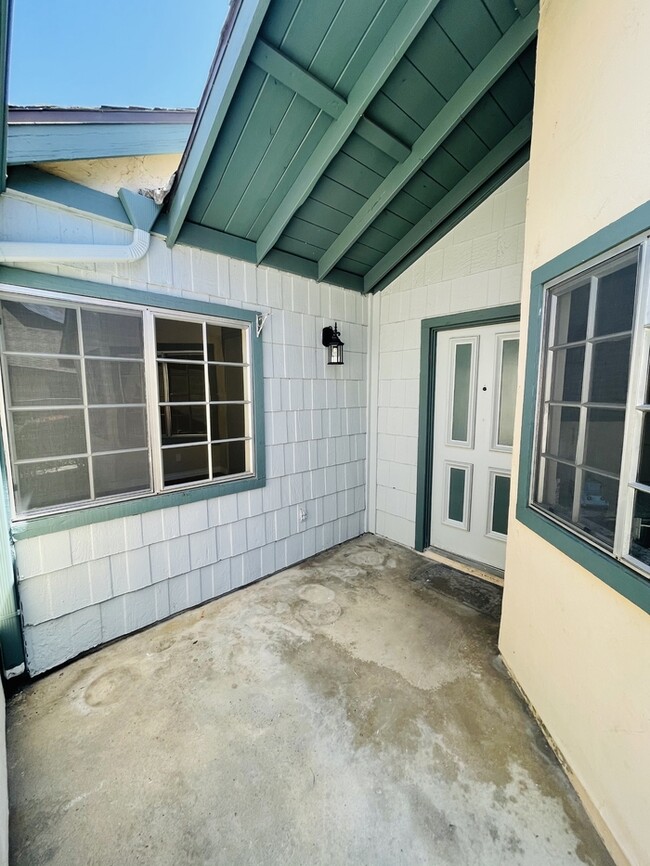 Building Photo - 2454 Turnbridge Glen