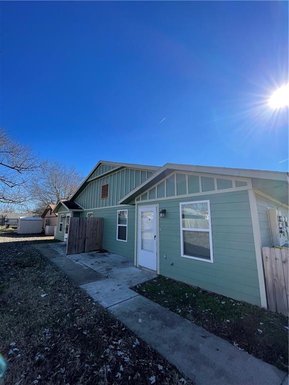 2008 Cypress Pl Unit B, Springdale, AR 72762 Room for Rent in