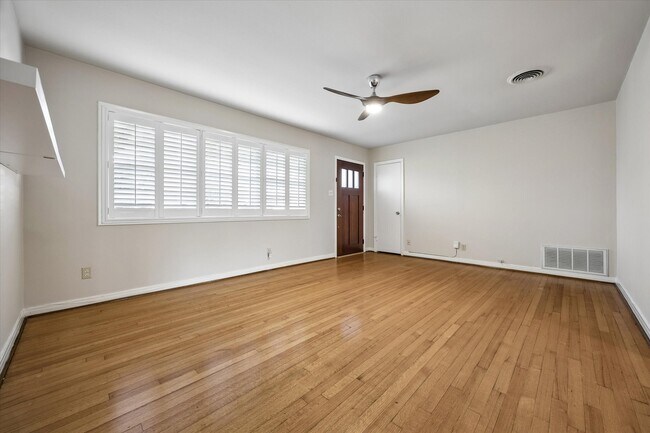 Building Photo - 5305 Judalon Ln