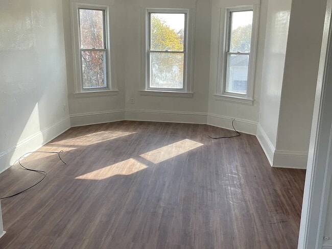 Foto del edificio - 119 Hamilton St