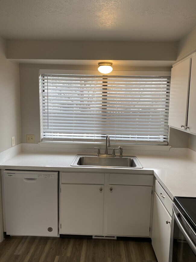 Foto del edificio - 1510 Storey St