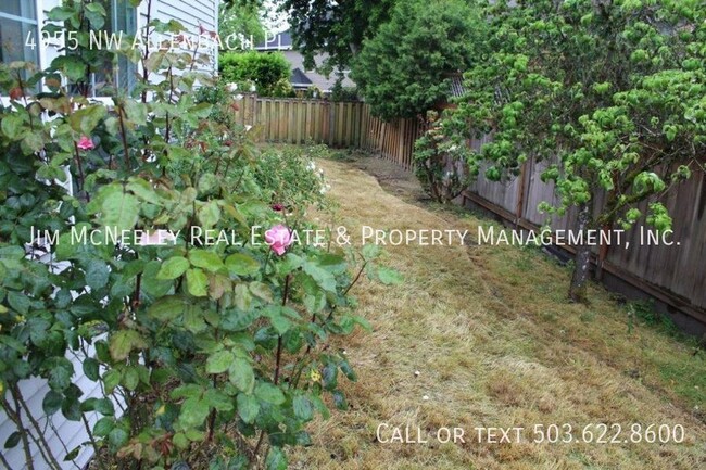 Building Photo - Large Home in Sought After Rock Creek/Beth...