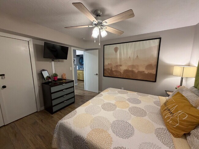 Foto del edificio - 321 Notch Ln