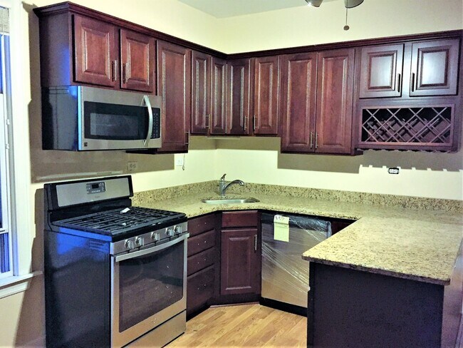 Foto del edificio - 3926 W Byron St