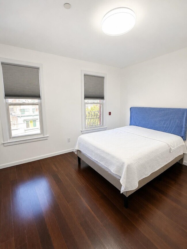 Foto del edificio - 395 2nd St