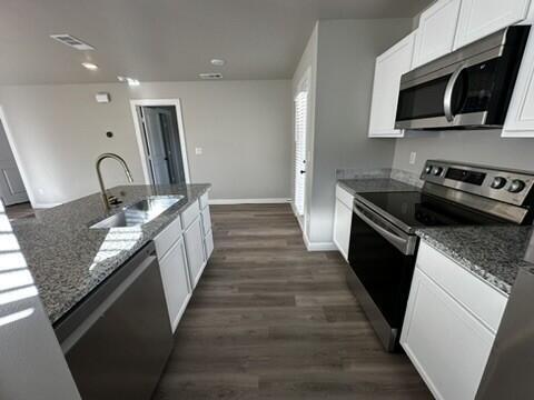 Foto del edificio - 417 E 30th St